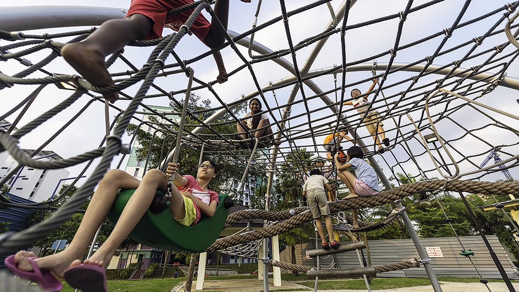 Canb_046-carousel.jpg
