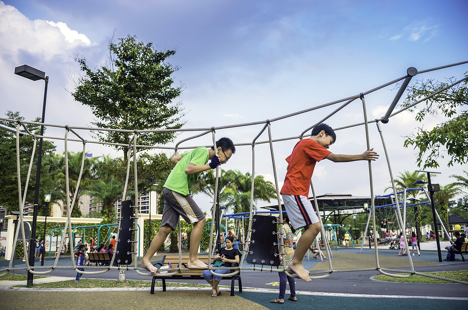 Canb_070-_full-width.jpg