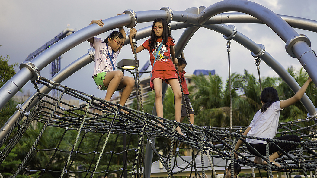 Canb_072-carousel.jpg