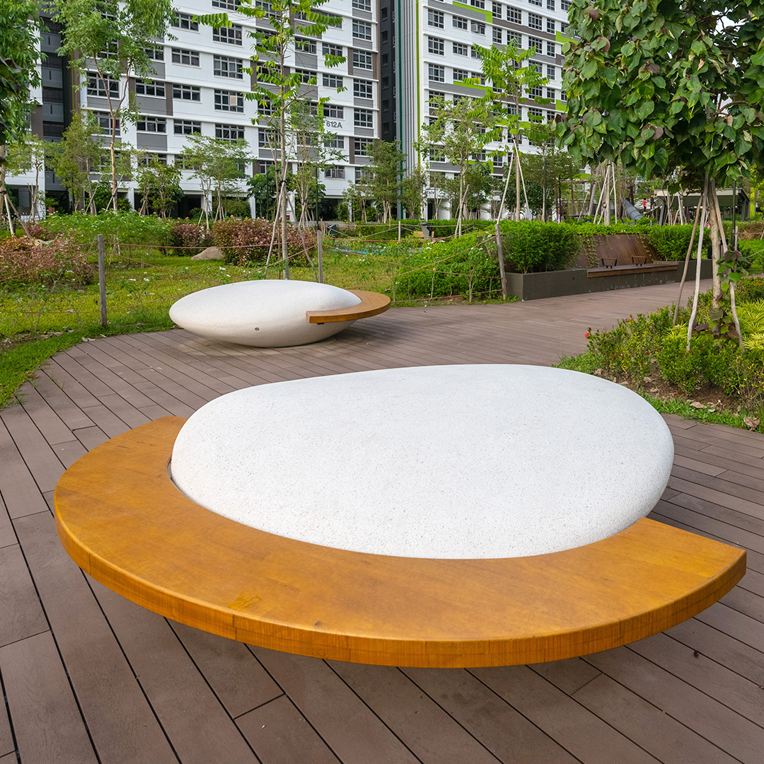 Greenweave_Bench_Side_01.jpg