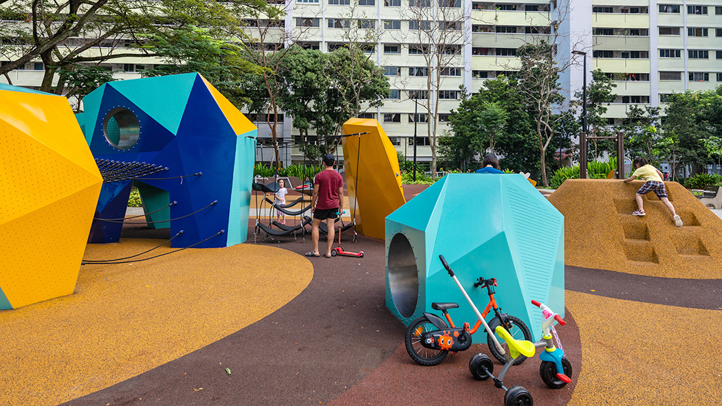 JurongWest81_Carousel_02.jpg
