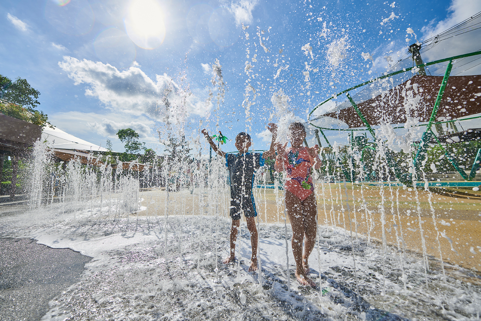 Mandai_BirdSplash_Full03.jpg