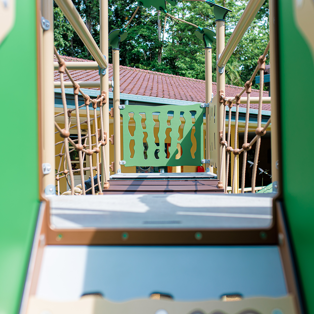 Mt-Zaagkam-School-MZS-Papua_Side_04.png