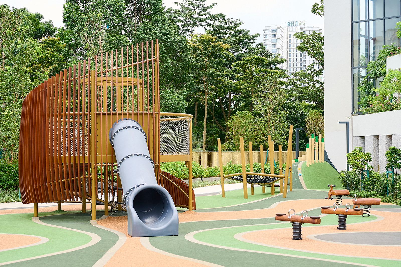 ParkRegent_Full_02.jpg