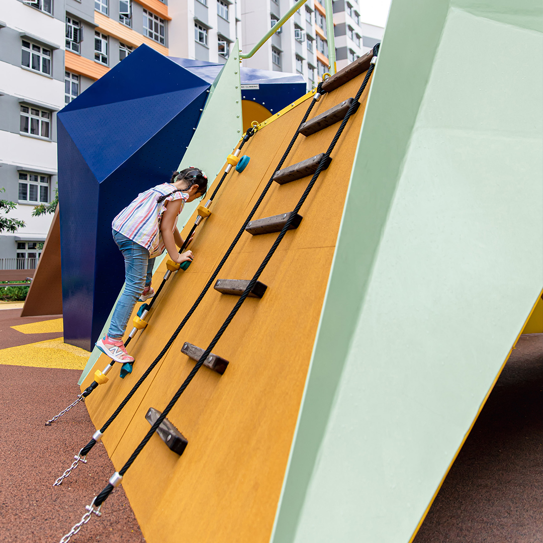 TampinesGreenCourt_Side_03.jpg
